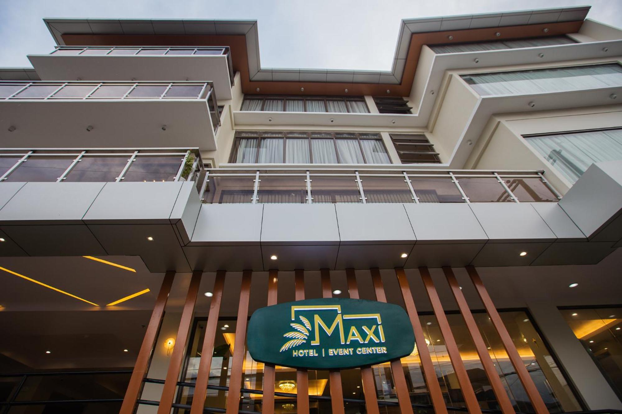 Maxi Hotel And Event Center Tagbilaran Exterior foto